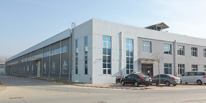 More than 3300 square meters of company workshop